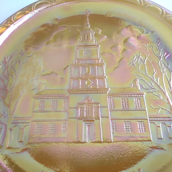 Vintage Indiana Carnival Glass Plate. - Picture 6 of 8